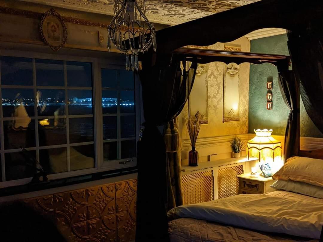 Sea-Quinn Views วอลลาซีย์ ภายนอก รูปภาพ
